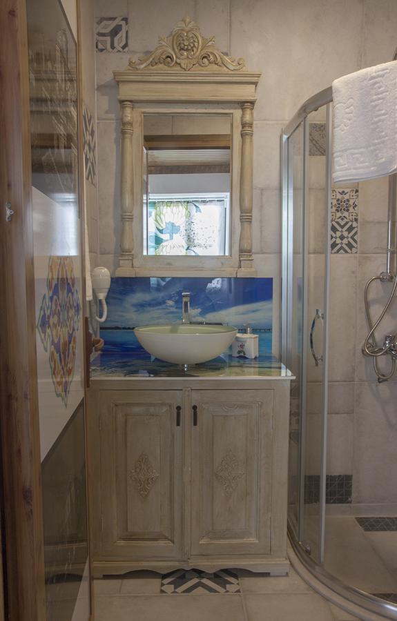 Dalyan Butik Otel Hayat Bahcesi Ayvalı Esterno foto