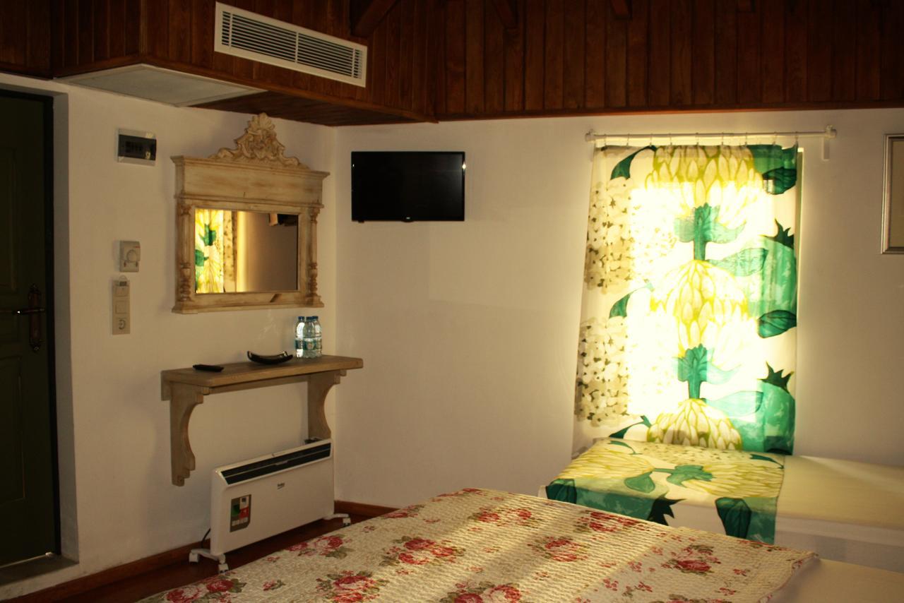 Dalyan Butik Otel Hayat Bahcesi Ayvalı Esterno foto