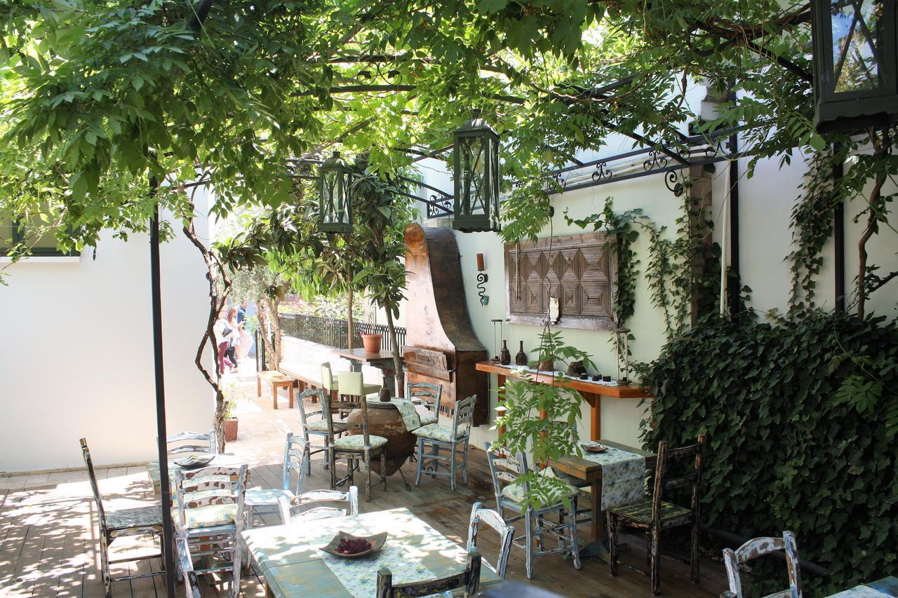 Dalyan Butik Otel Hayat Bahcesi Ayvalı Esterno foto
