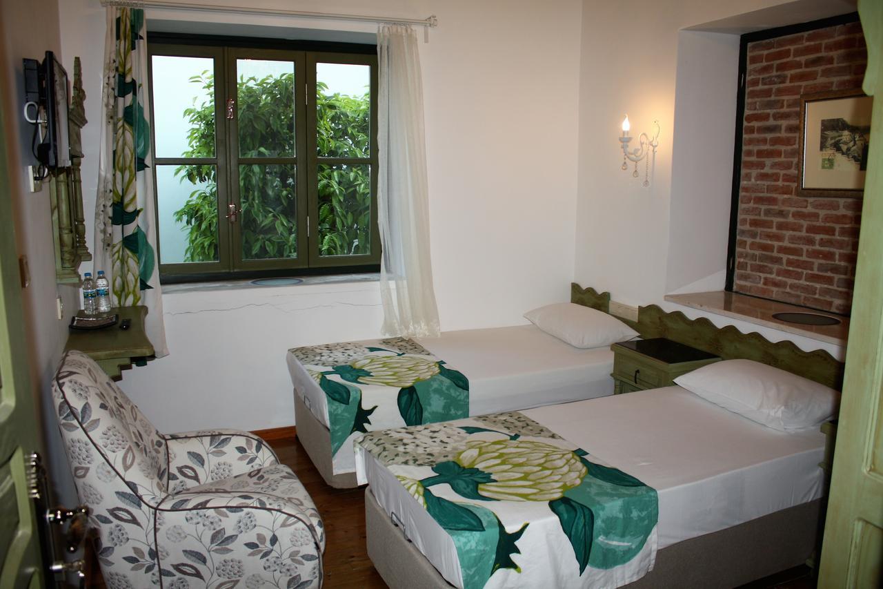 Dalyan Butik Otel Hayat Bahcesi Ayvalı Esterno foto